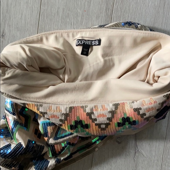 Mini sequin skirt - Picture 4 of 5